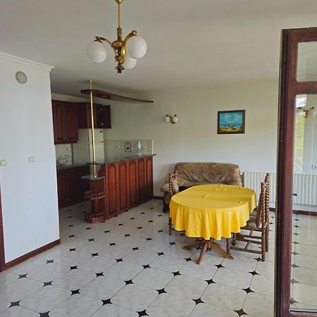 Lazur Seaview Apartment Pomorie Ngoại thất bức ảnh